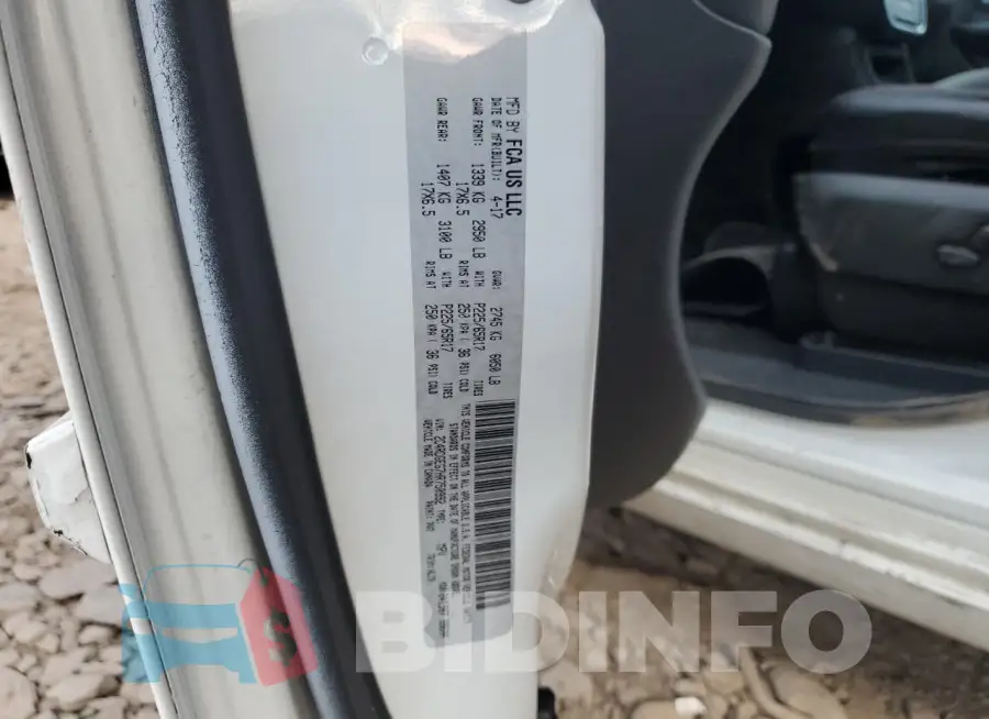 2C4RDGEG7HR750992 Photo# 14