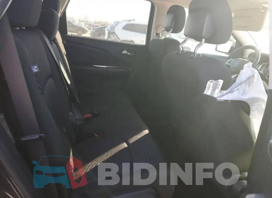 3C4PDCAB2GT115815 Photo# 11