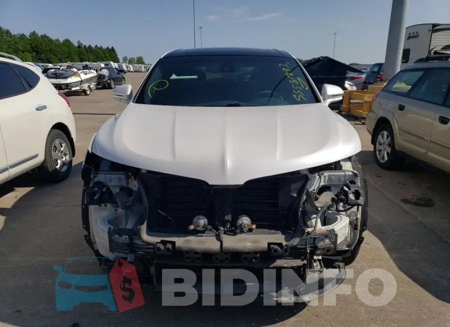 2LMTJ8LP0GBL69645 Photo# 5