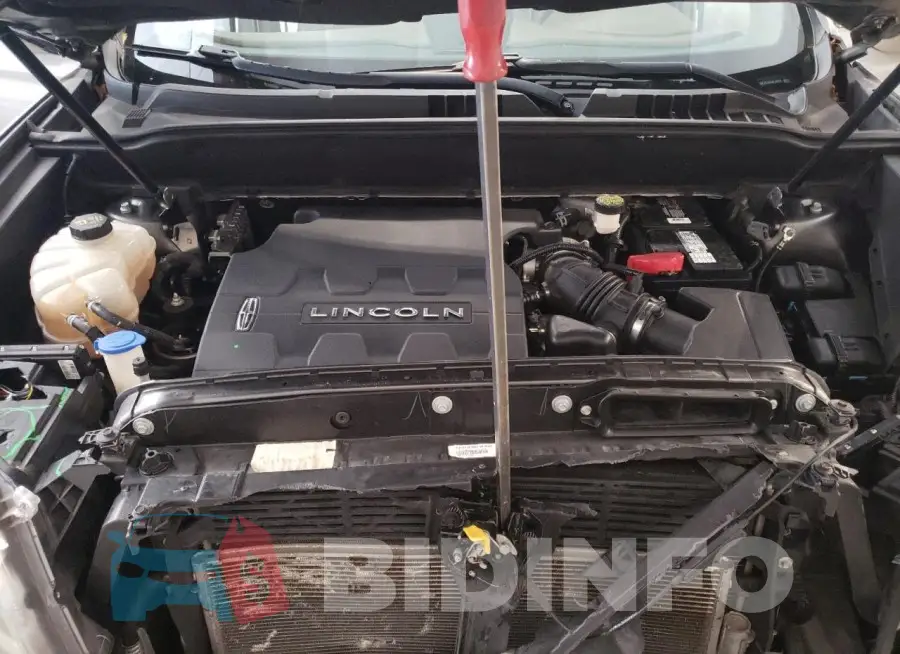 2LMTJ8LR5GBL40644 Photo# 12