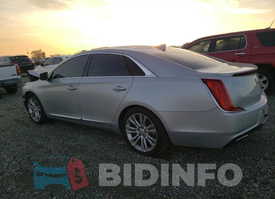 2G61M5S3XJ9155677 Photo# 2