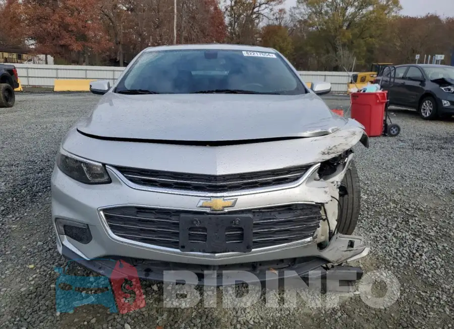 1G1ZD5ST6JF125317 Photo# 5