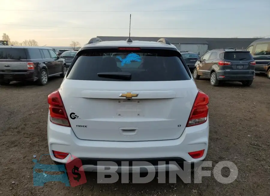 KL7CJLSB2KB918010 Photo# 6