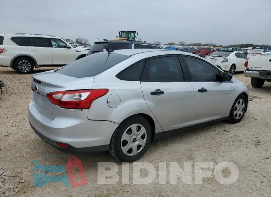 1FADP3E23GL220773 Photo# 3