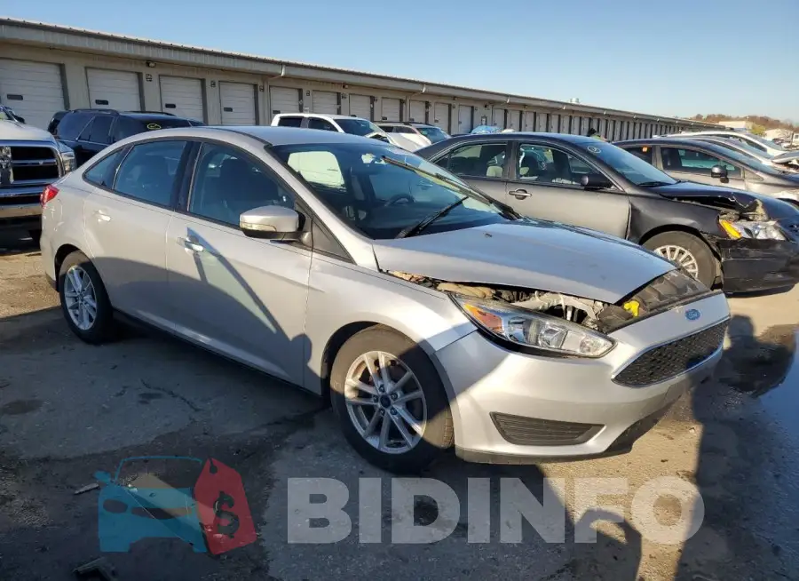 1FADP3F24GL382779 Photo# 4