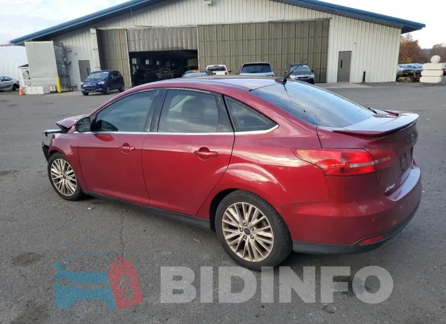 1FADP3J27GL273384 Photo# 2