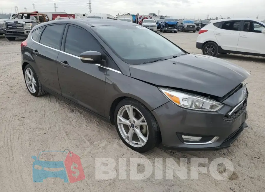 1FADP3N20GL319048 Photo# 4