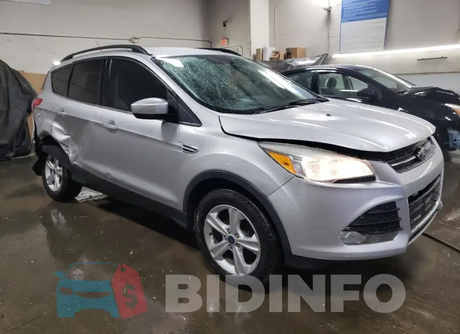 1FMCU0GX5GUC67718 Photo# 4
