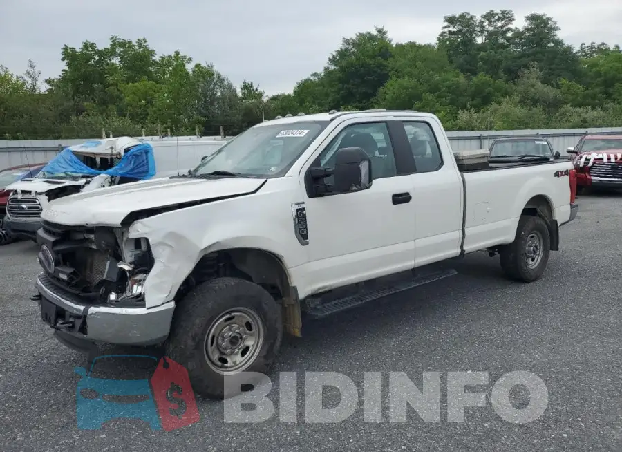 1FT7X2B62MEC84196 Photo# 1