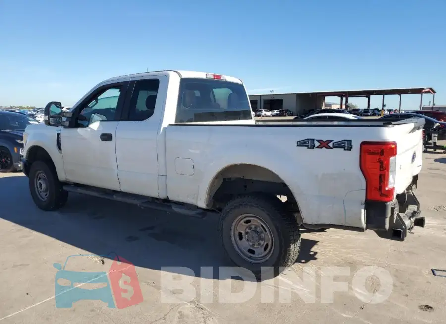 1FT7X2B68HED20186 Photo# 2