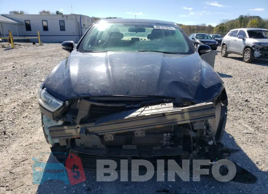 3FA6P0LU6GR318547 Photo# 5