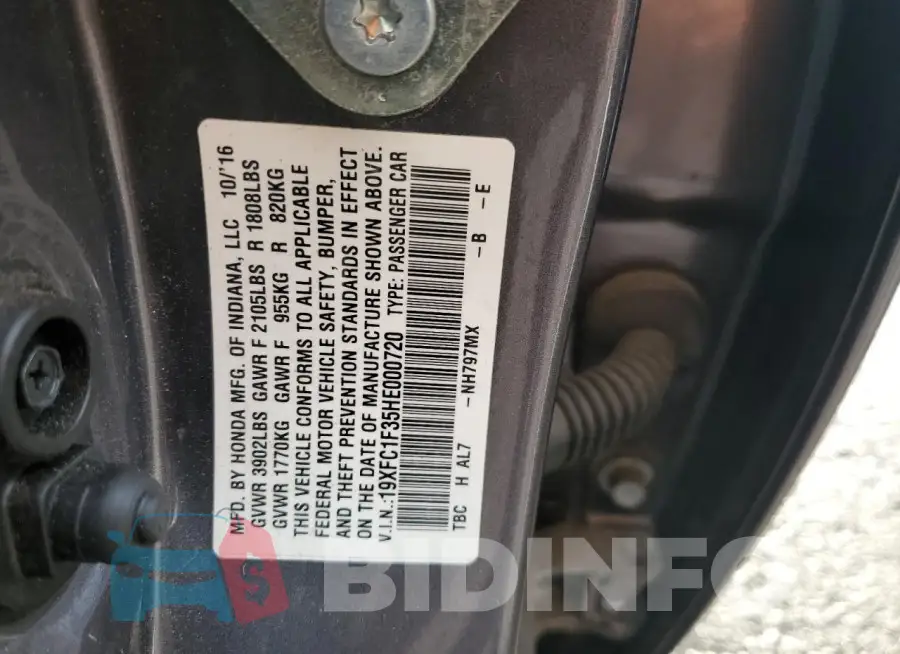 19XFC1F35HE000720 Photo# 12