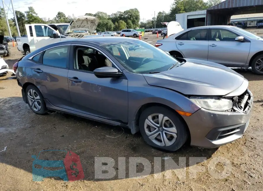 19XFC2F50HE220564 Photo# 4