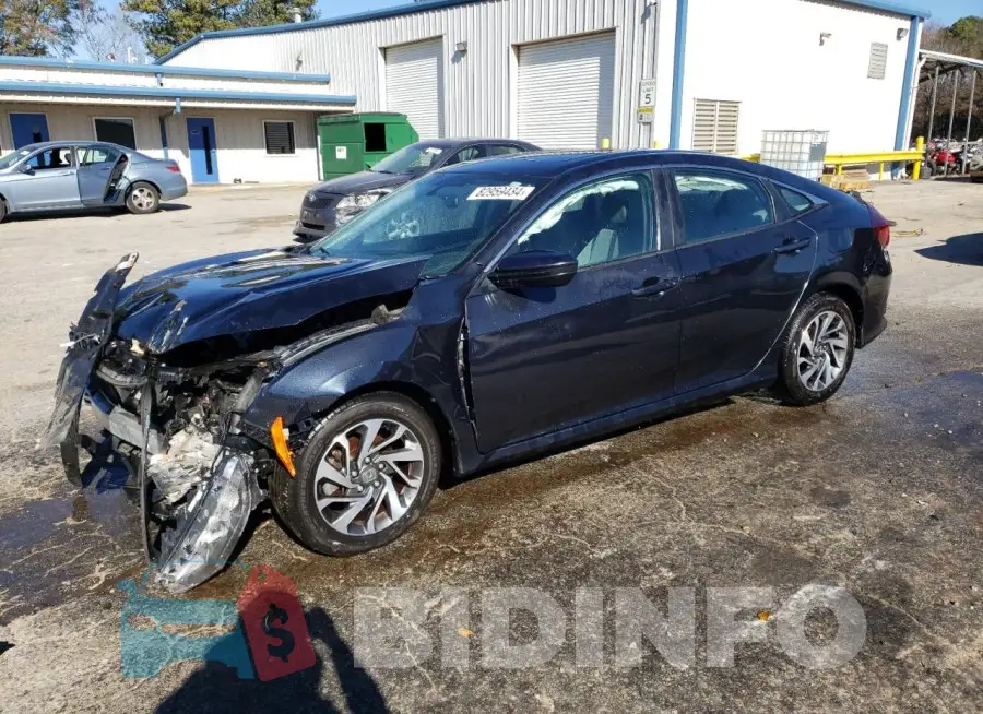 19XFC2F70GE225683 Photo# 1