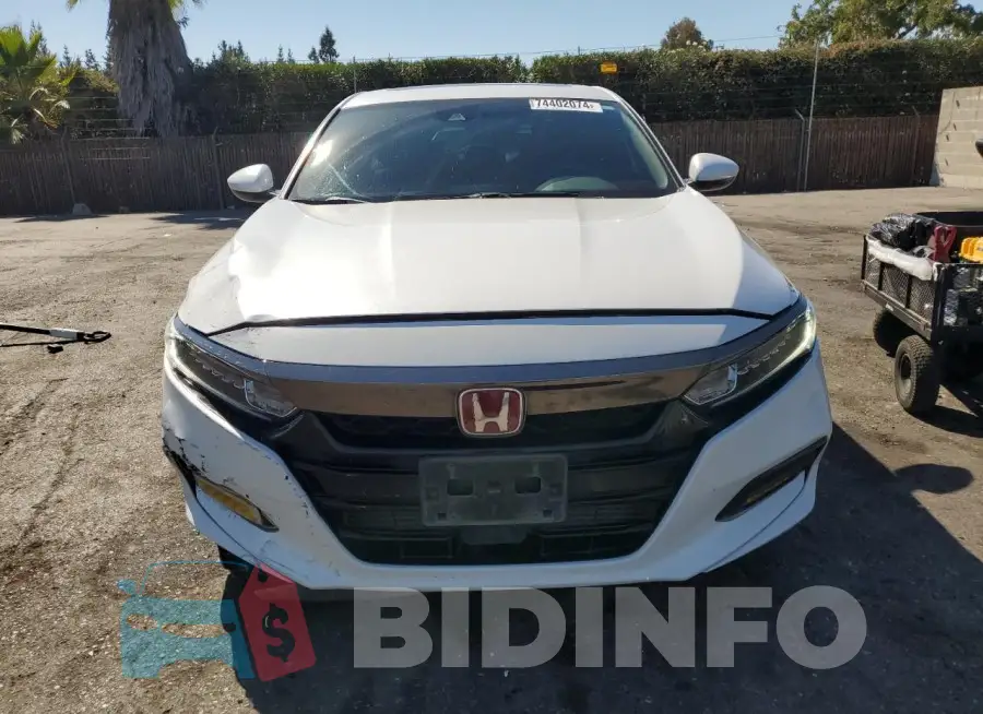 1HGCV2F35JA044553 Photo# 5