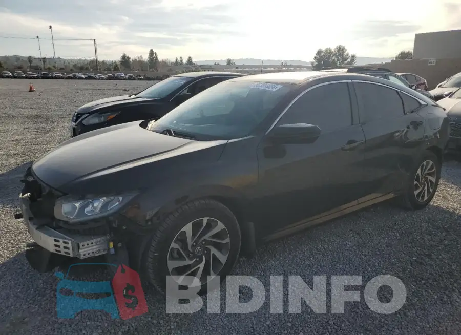 2HGFC2F72HH500607 Photo# 1