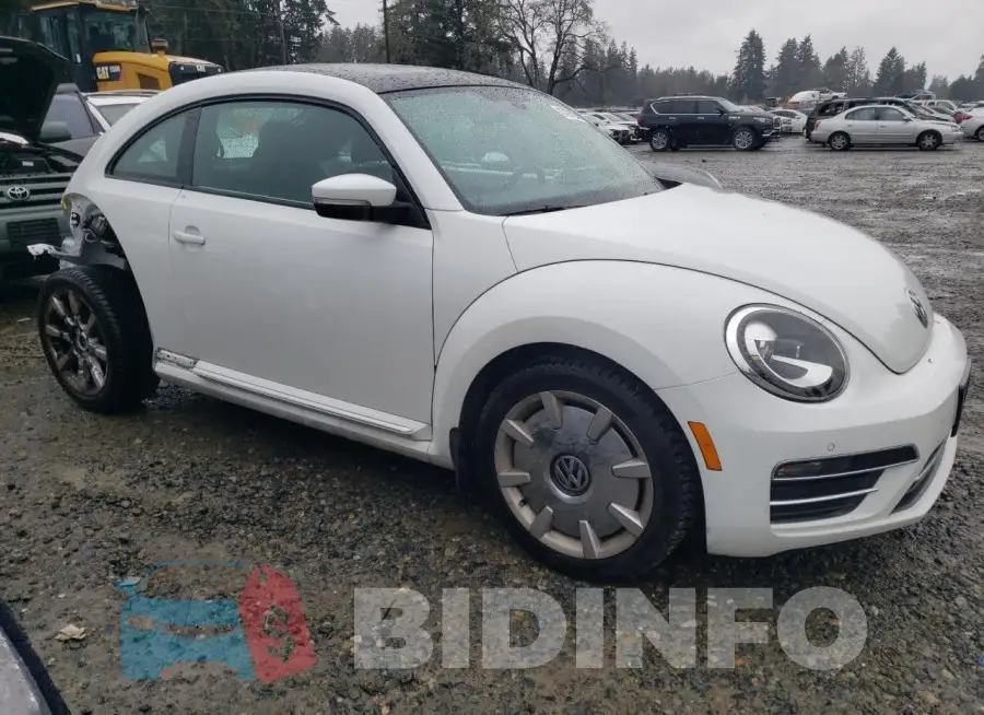 3VWJ17AT9HM615963 Photo# 4