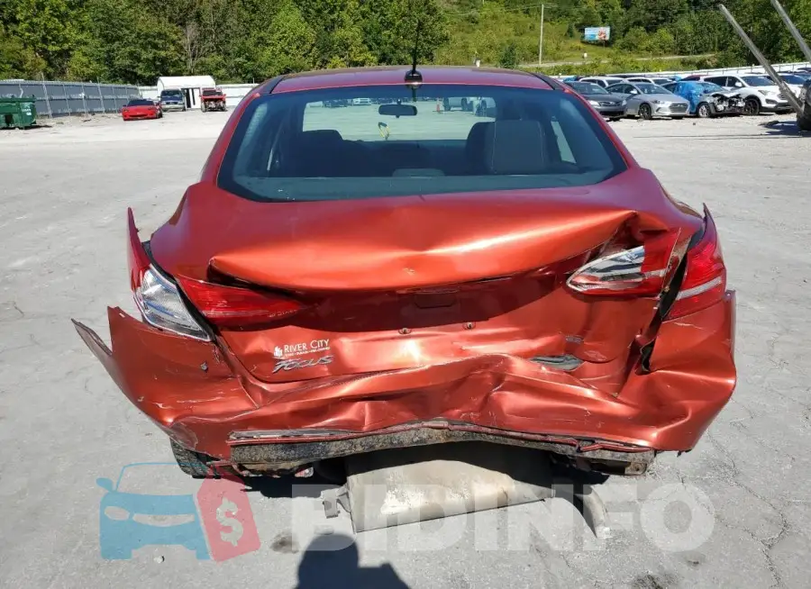1FADP3F20JL292424 Photo# 6