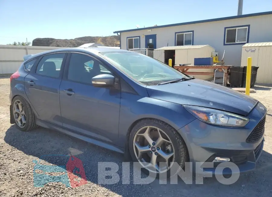 1FADP3L9XJL289886 Photo# 4