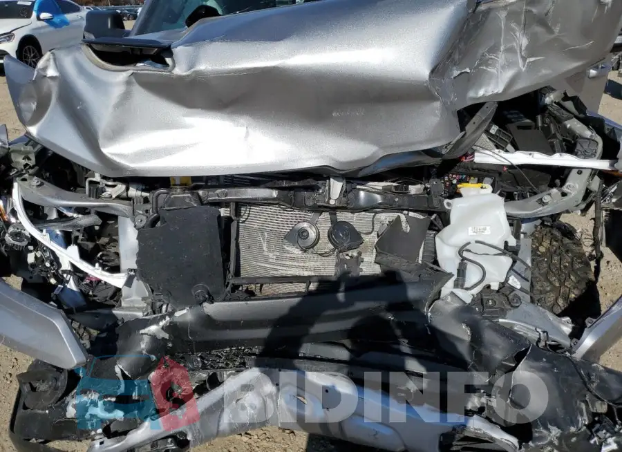 1C6SRFLT2NN446935 Photo# 11