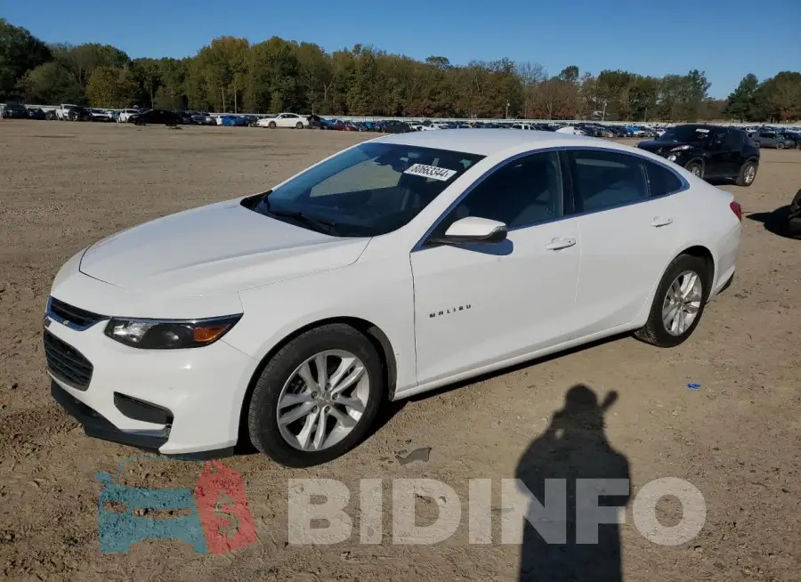 1G1ZD5ST9JF257102 Photo# 1