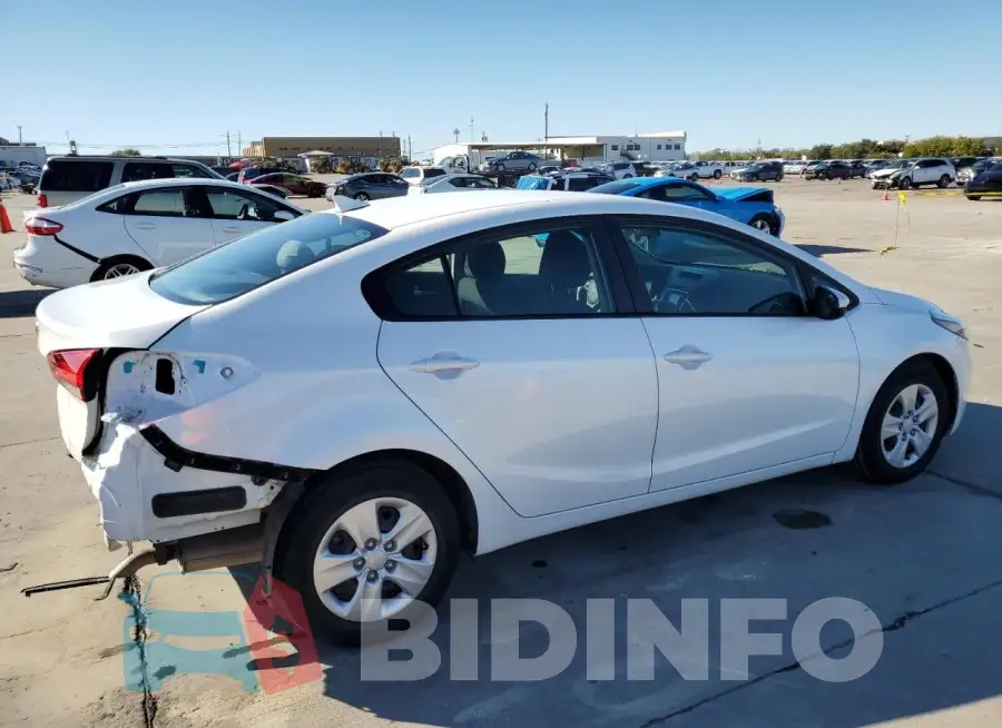 3KPFL4A75HE138818 Photo# 3