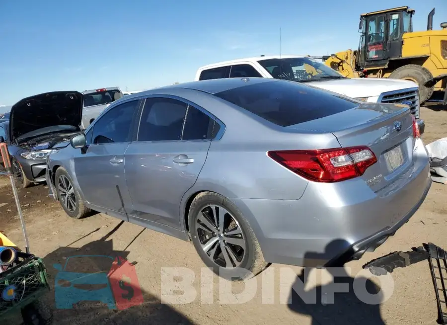 4S3BNAB68K3034190 Photo# 2