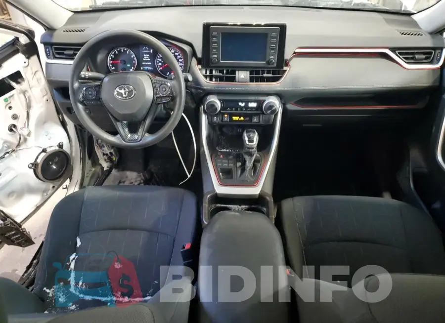 2T3B1RFV8KW016135 Photo# 8