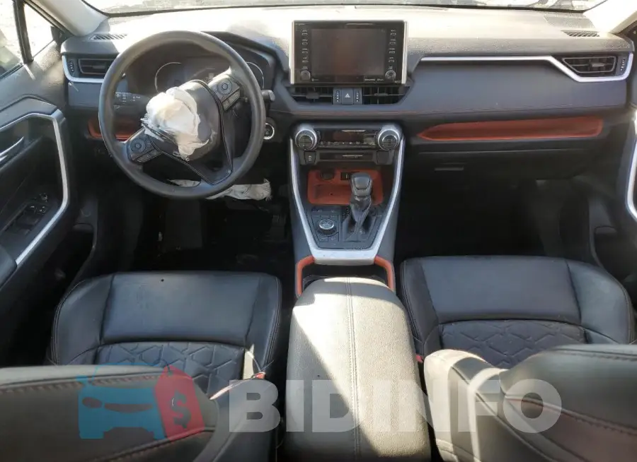 2T3J1RFV8KW017068 Photo# 8