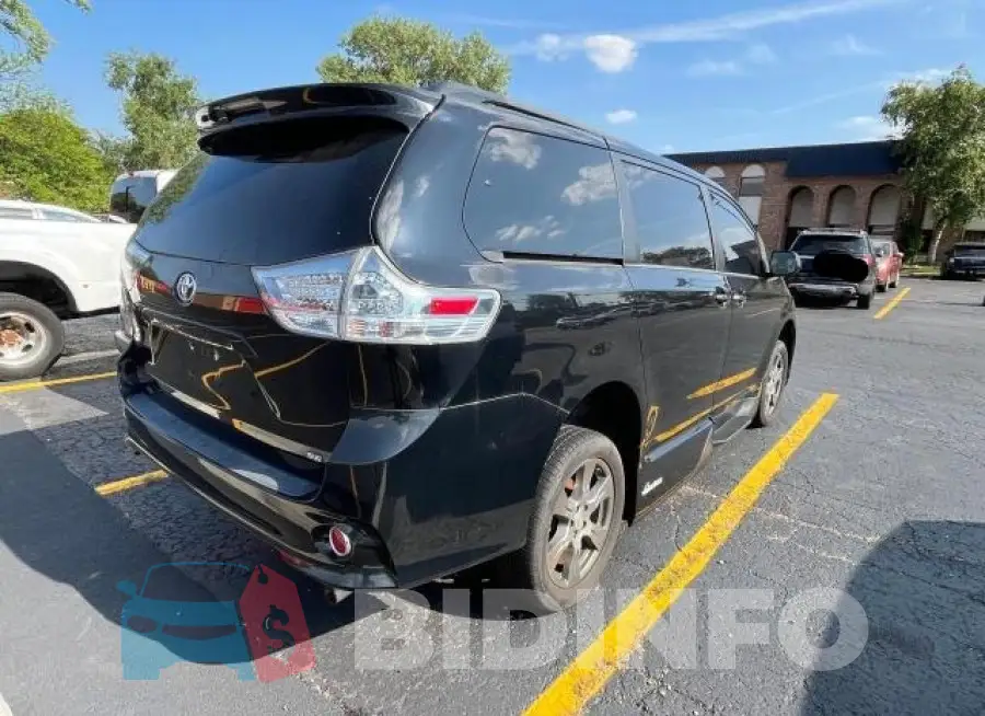 5TDXZ3DCXHS814465 Photo# 4