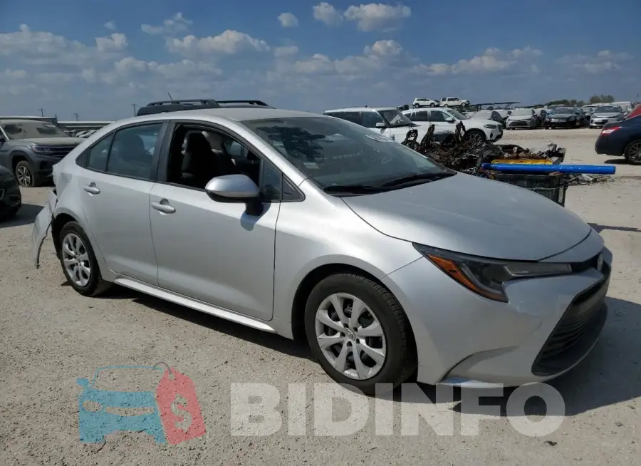 5YFB4MDE4RP099189 Photo# 4