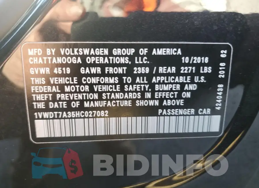 1VWDT7A35HC027082 Photo# 12