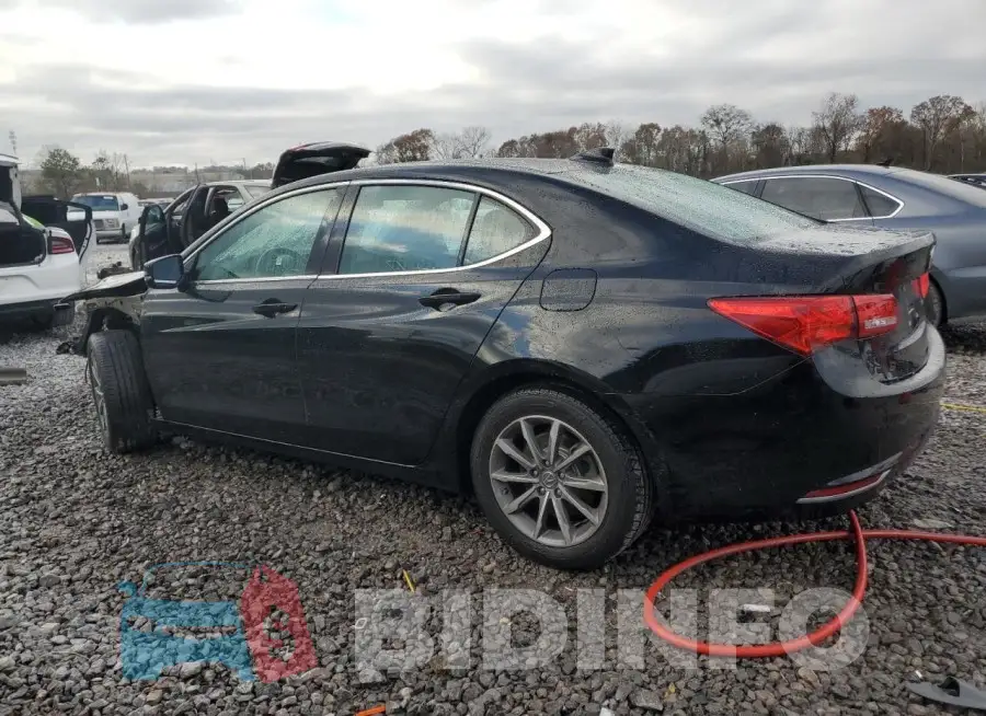 19UUB1F37JA001632 Photo# 2