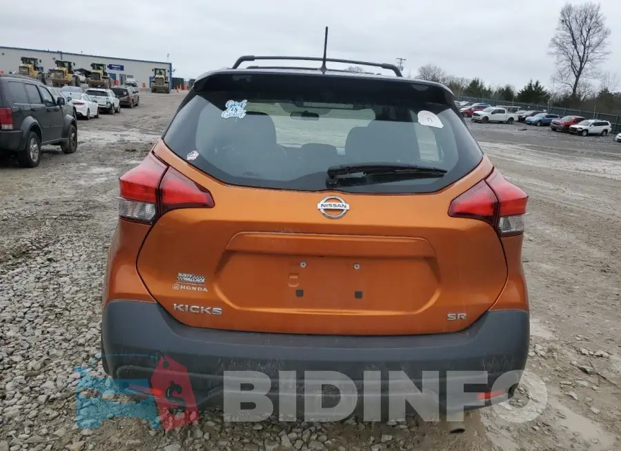 3N1CP5CU5KL522491 Photo# 6