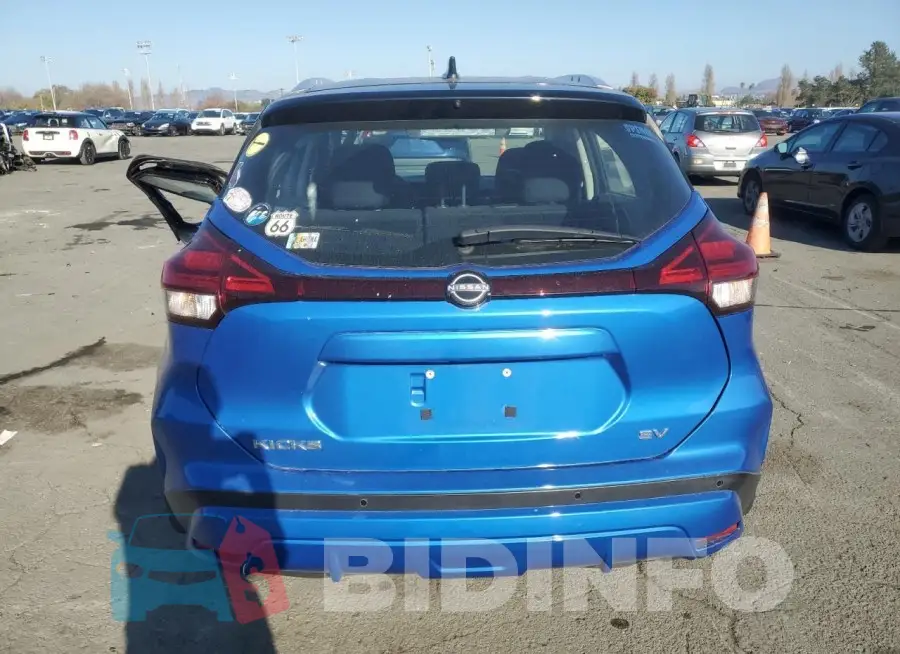 3N1CP5CV4PL489337 Photo# 6