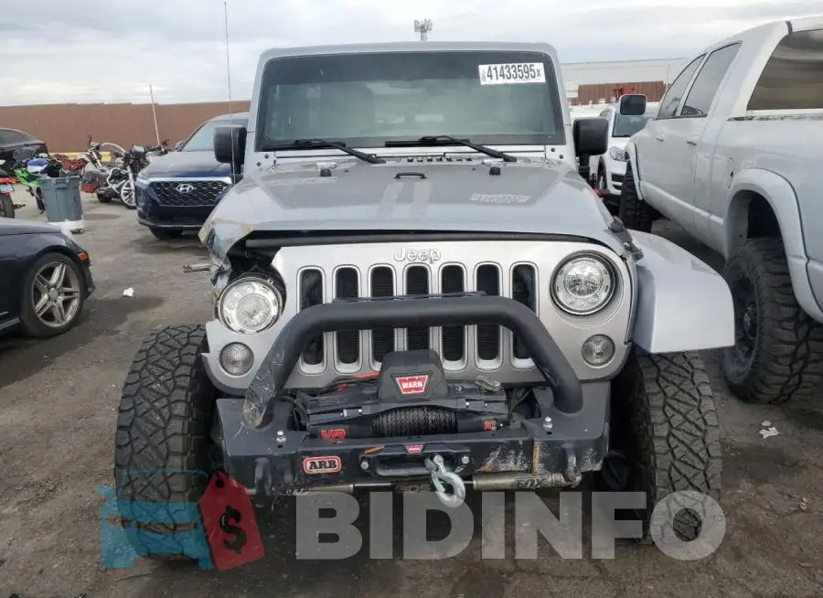 1C4BJWEG1HL672450 Photo# 5