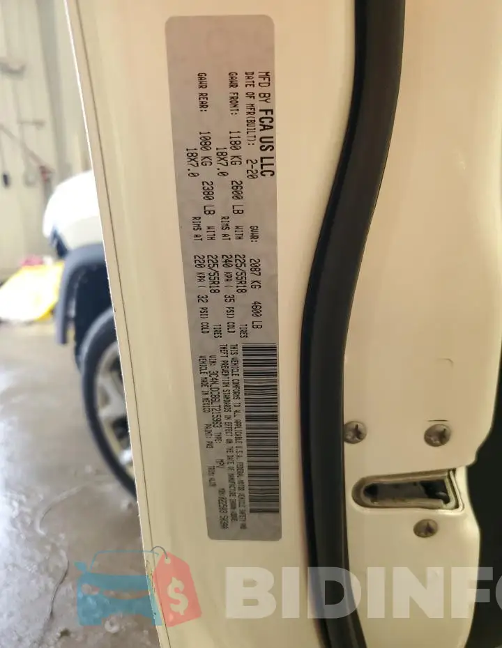 3C4NJDCB6LT215963 Photo# 14