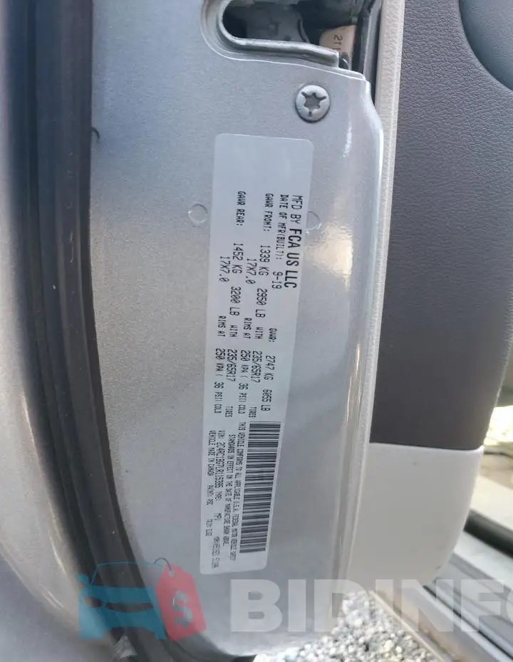 2C4RC1BG7LR115395 Photo# 13
