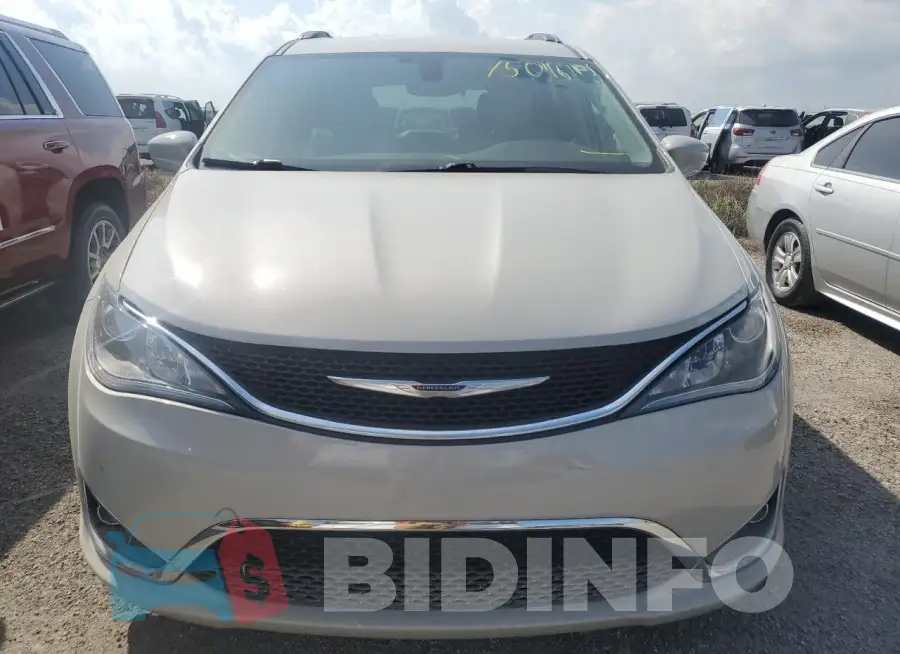 2C4RC1EG1HR669566 Photo# 5