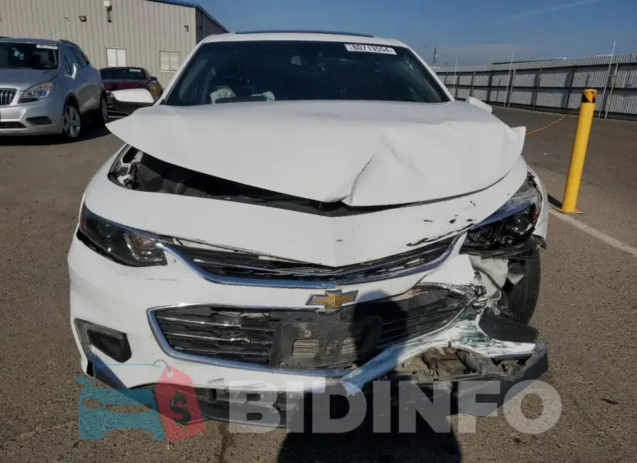 1G1ZD5ST2JF133138 Photo# 5