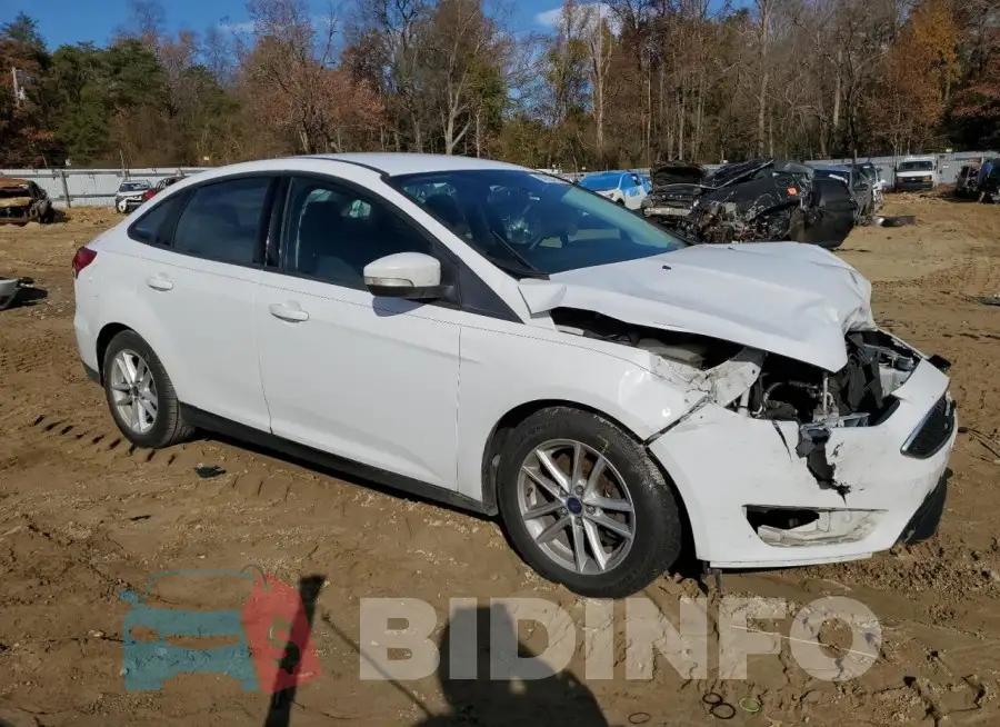 1FADP3F22GL363969 Photo# 4