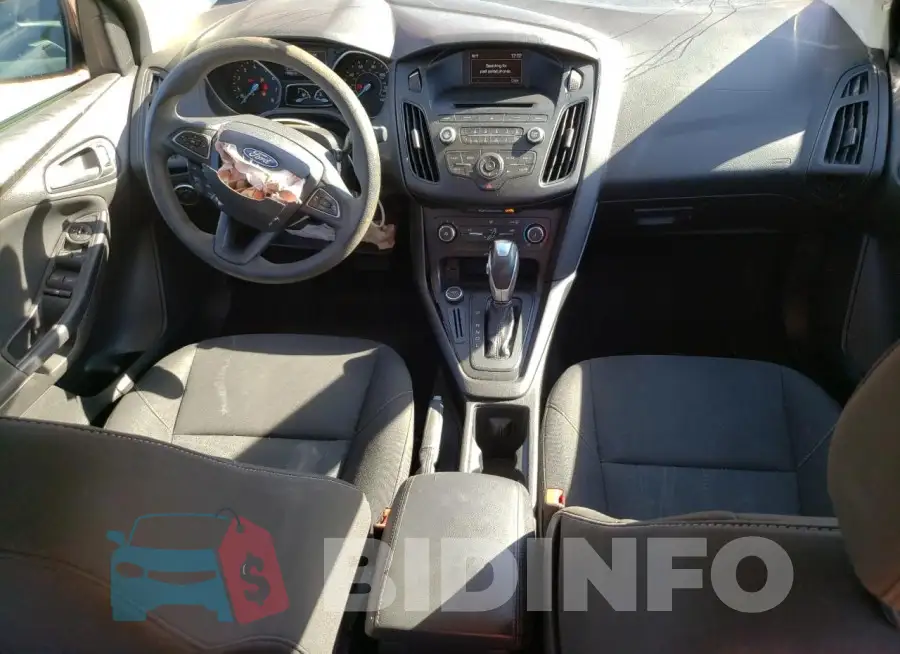 1FADP3F25GL235578 Photo# 8