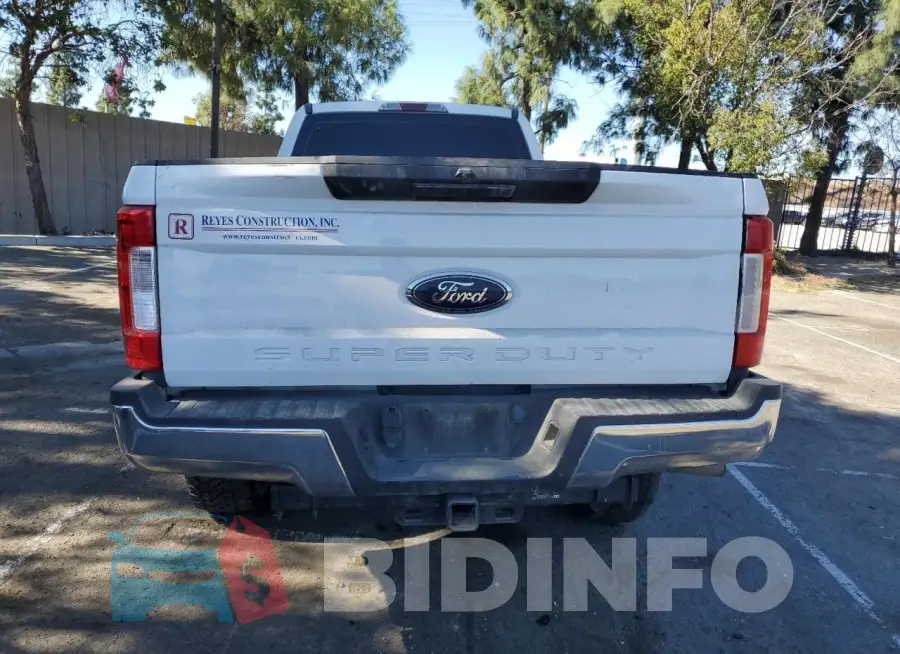 1FT7X2BT9KEF83171 Photo# 6