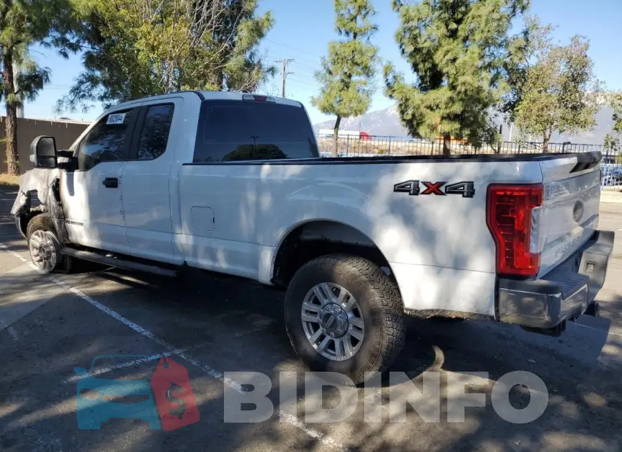 1FT7X2BT9KEF83171 Photo# 2