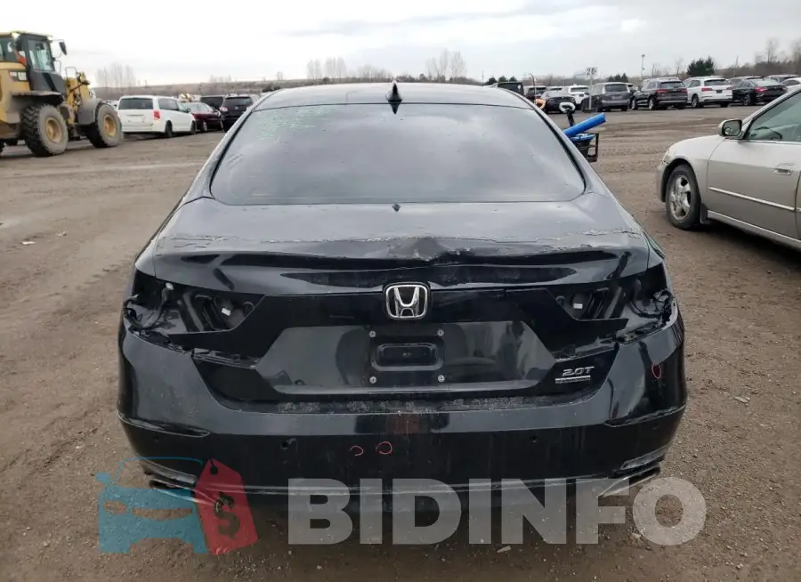 1HGCV2F98KA802035 Photo# 6