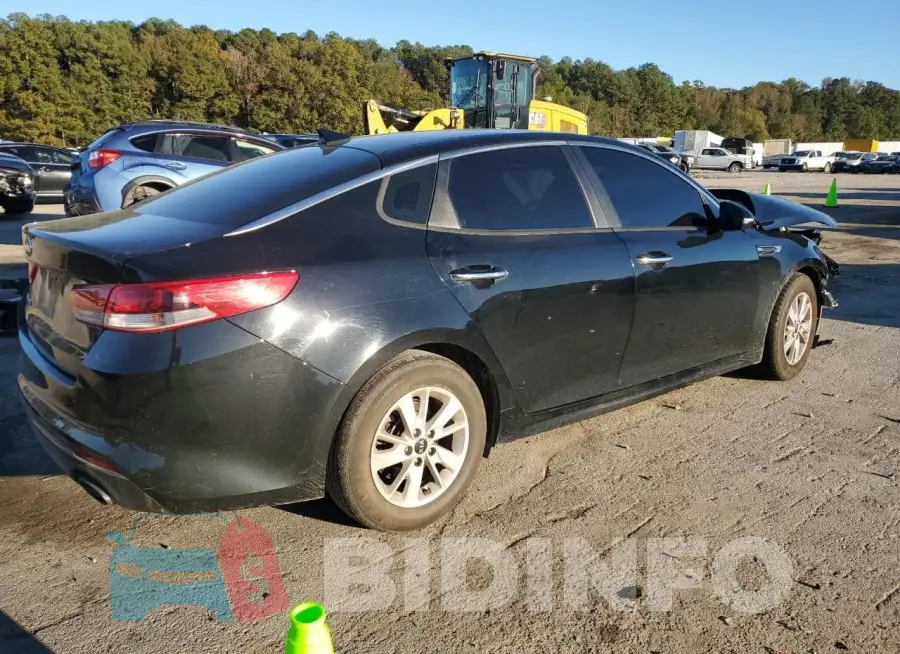 5XXGT4L38HG138723 Photo# 3
