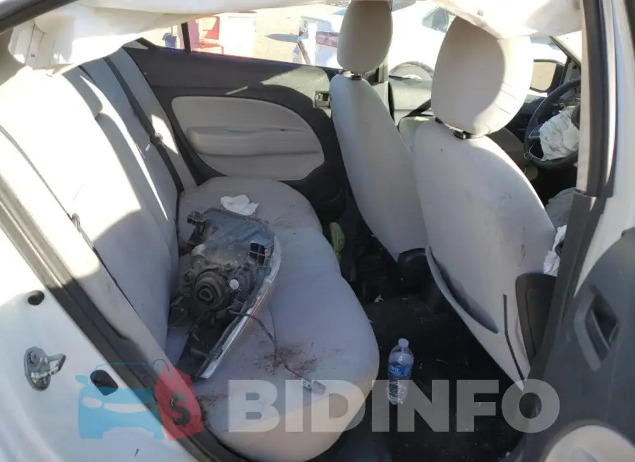 ML32F3FJ0HHF06777 Photo# 10