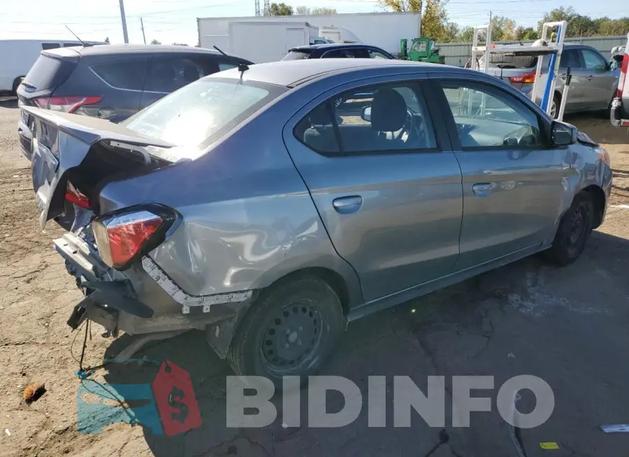ML32FUFJ4PHF03658 Photo# 3