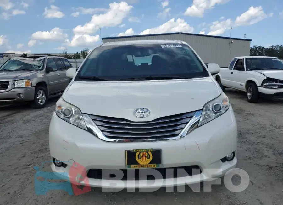 5TDYZ3DC9HS867064 Photo# 5