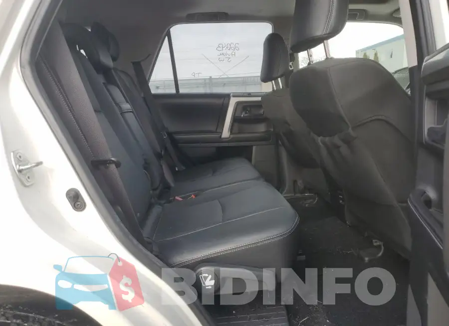 JTEBU5JR4G5320194 Photo# 11